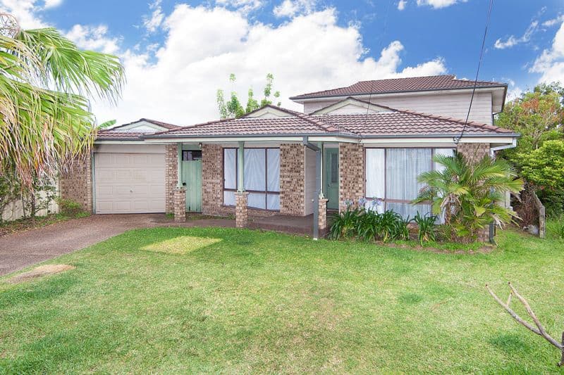 4 Barramundi Place, BATEAU BAY NSW 2261, Bateau Bay - Image 1