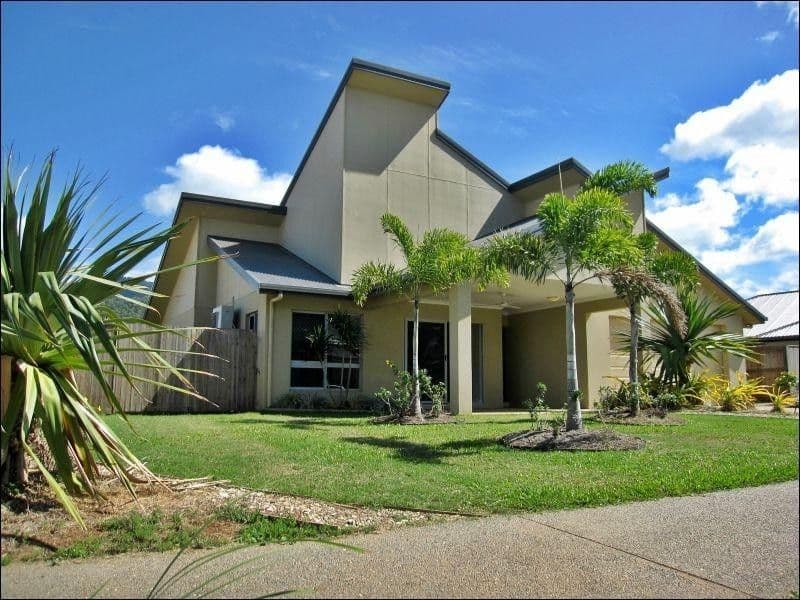 113 Roberts Drive, TRINITY BEACH QLD 4879, Trinity Beach - Image 1