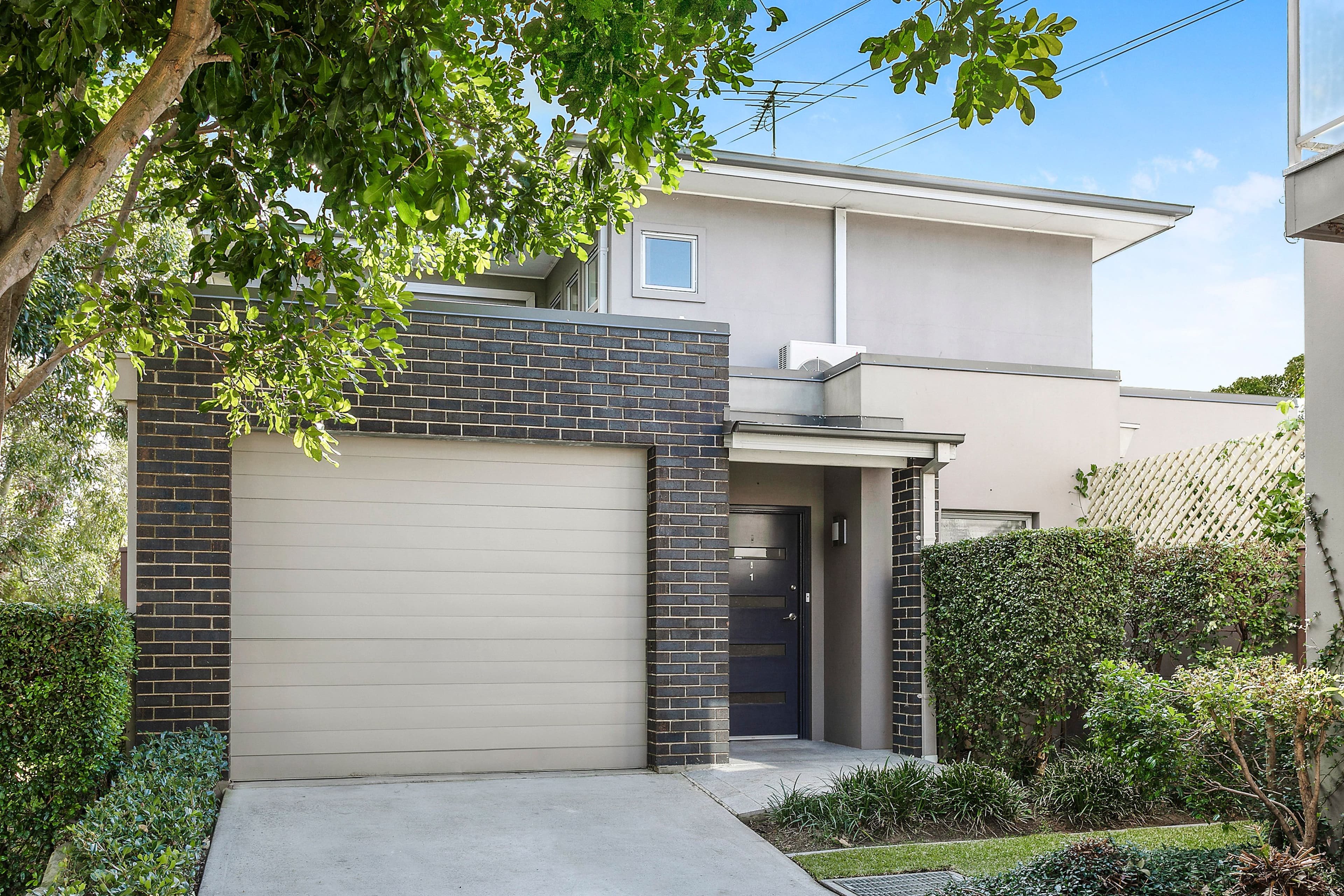 9 Fenton Avenue, Caringbah NSW 2229, Caringbah - Image 1