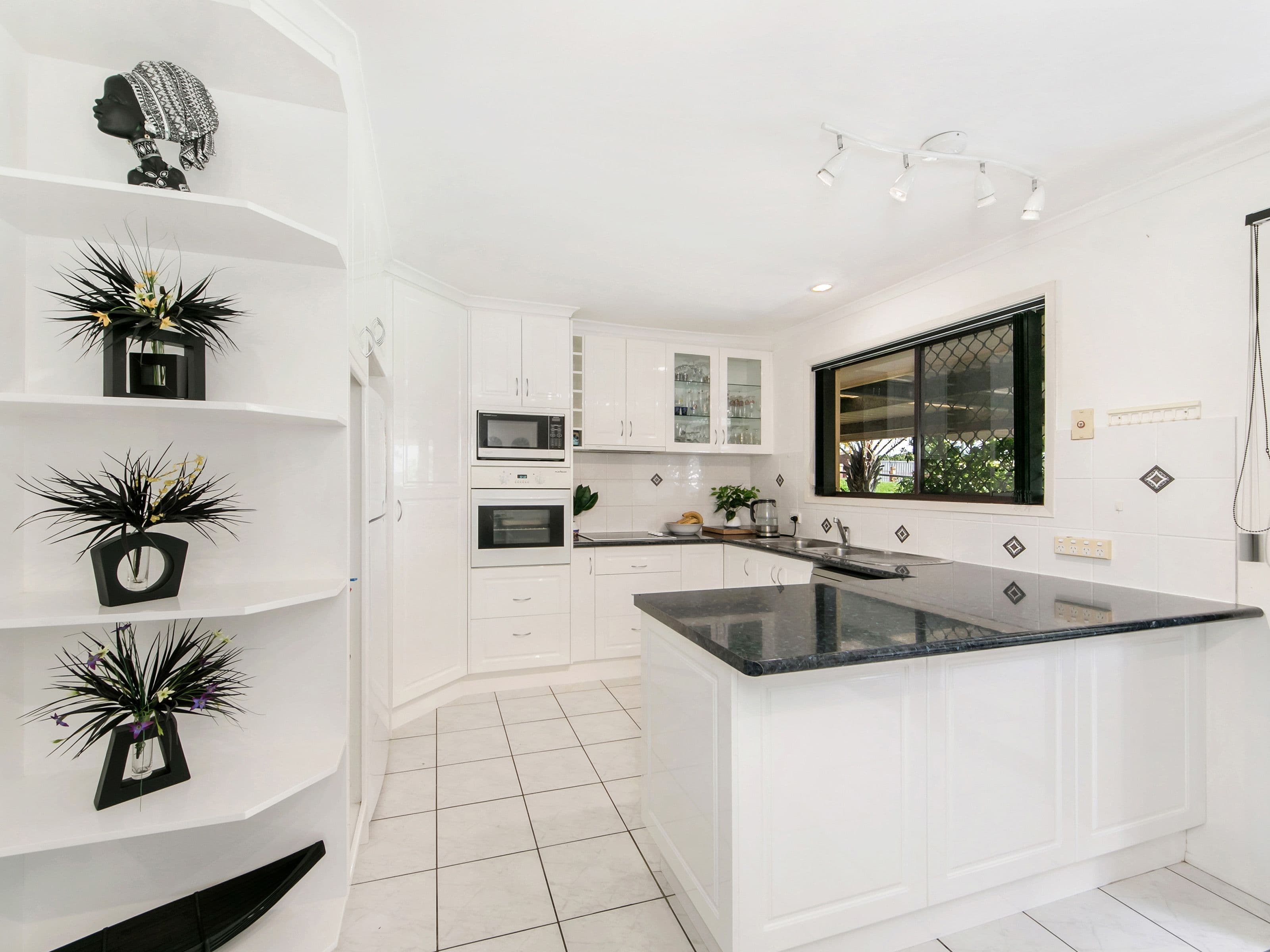 27 Meadow Brook Crescent, Merrimac QLD 4226, Merrimac - Image 1