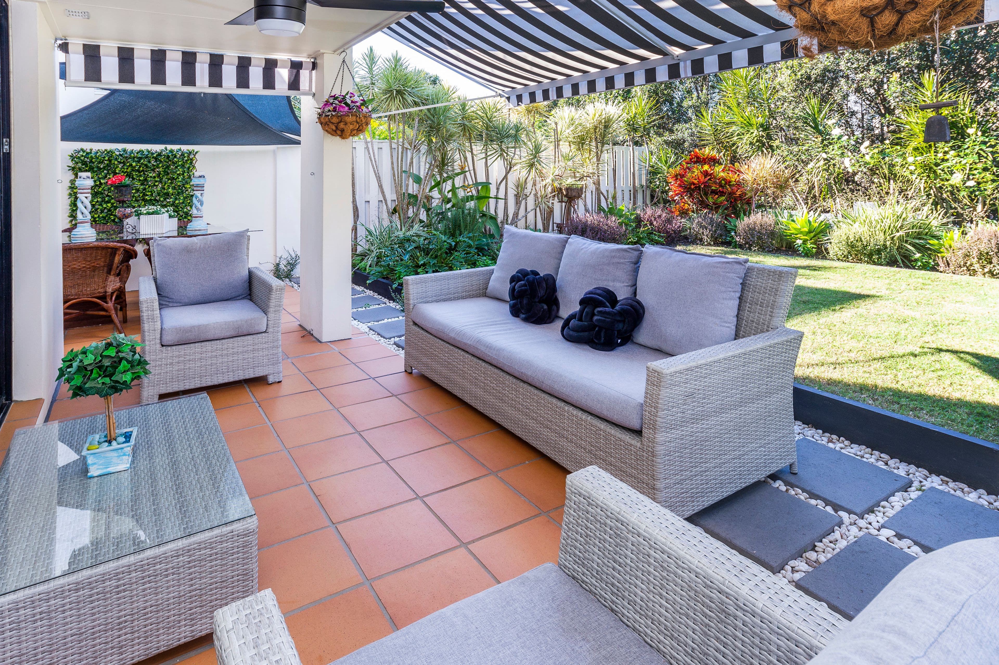 60 Caseys Road, Hope Island QLD 4212, Hope Island - Image 1
