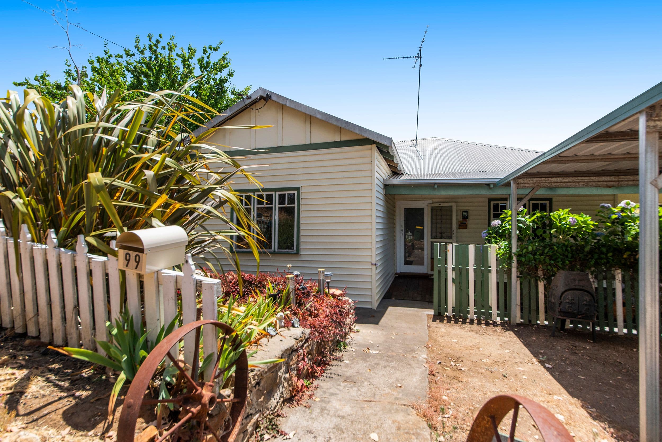 99 Blechynden Street, Bridgetown WA 6255, Bridgetown - Image 1