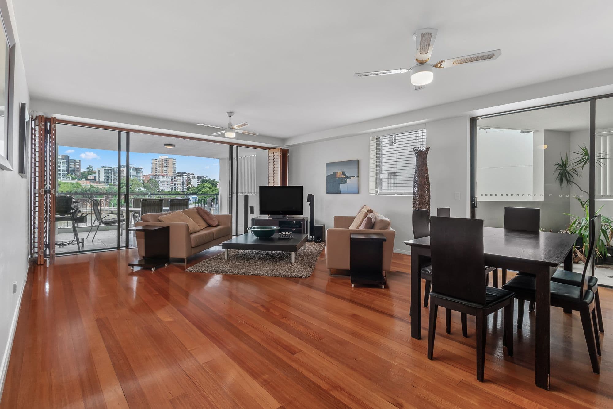 1 Holman Street, Kangaroo Point QLD 4169, Kangaroo Point - Image 1