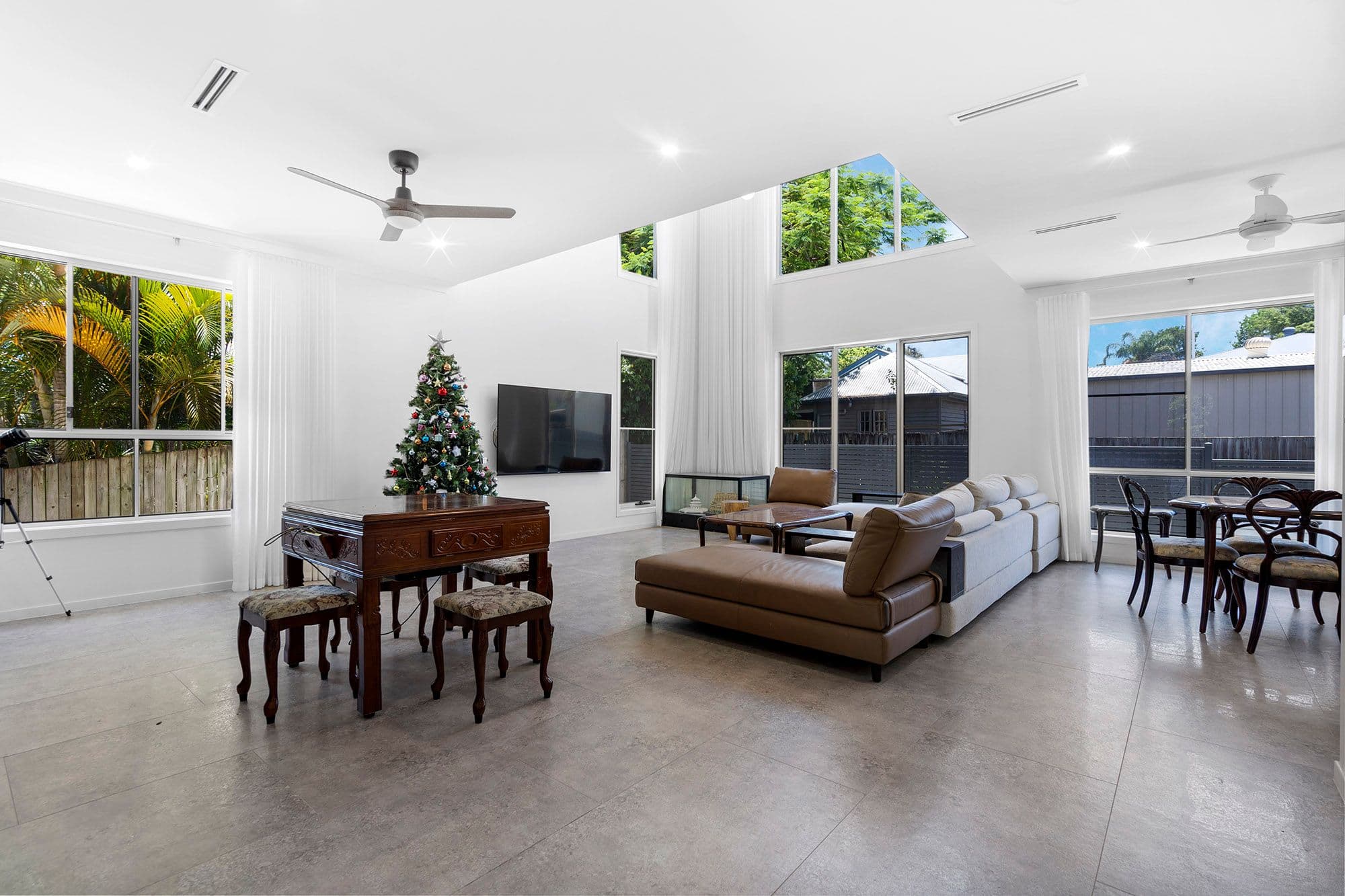 42 Cavillon Street, Holland Park QLD 4121, Holland Park - Image 1