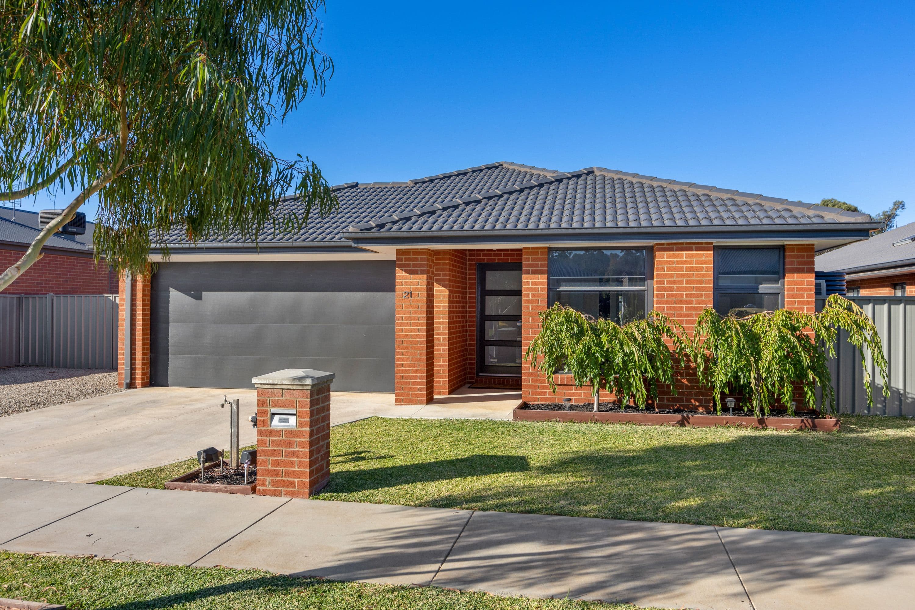 21 Ivory Street, Epsom VIC 3551, Epsom - Image 1