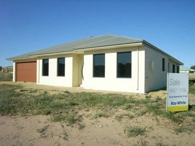 17 Gillam Drive, DONGARA WA 6525, Dongara - Image 1
