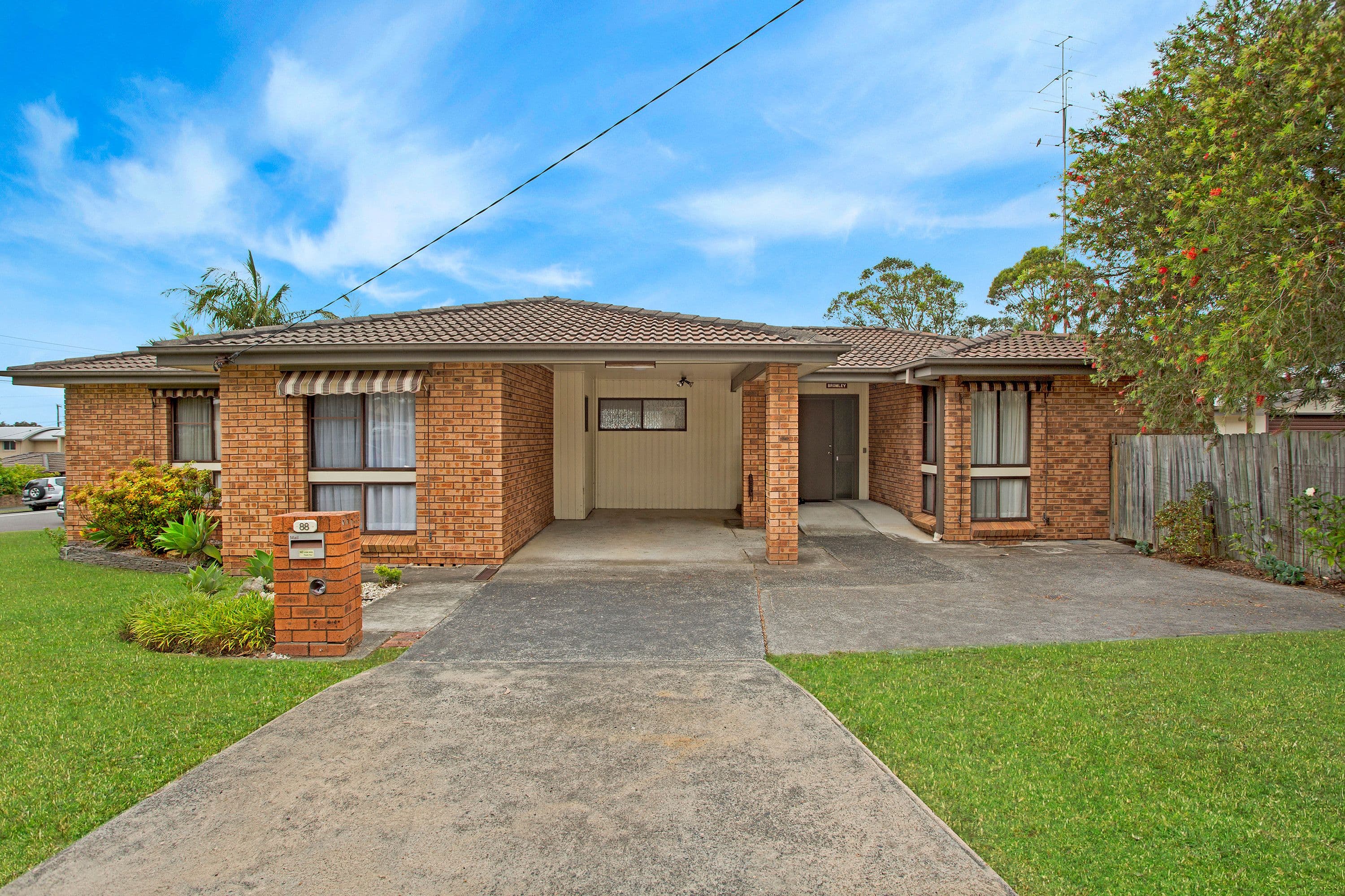 88 Bateau Bay Road, Bateau Bay - Image 1