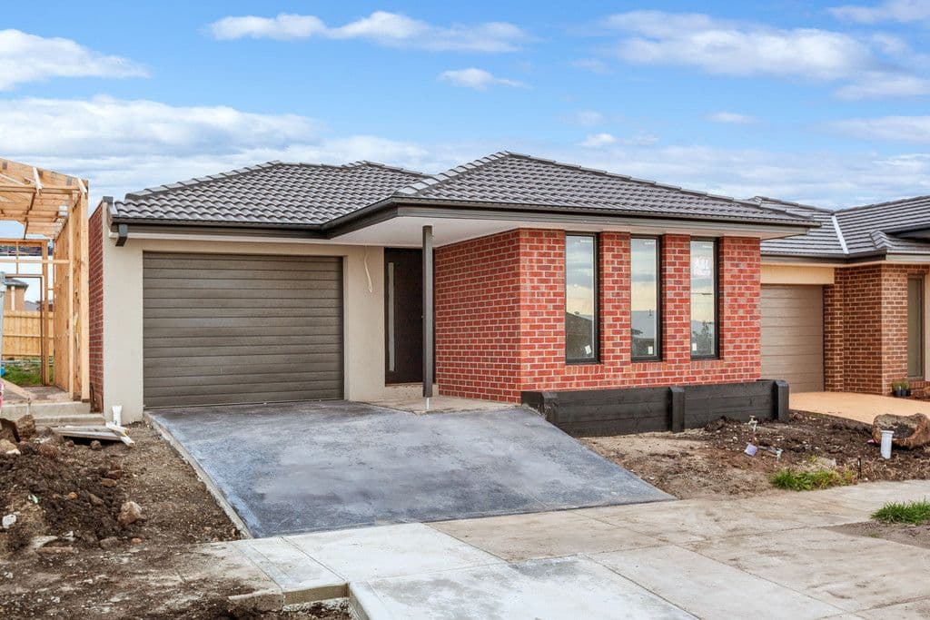 45 Eynesbury View, EPPING VIC 3076, Epping - Image 1