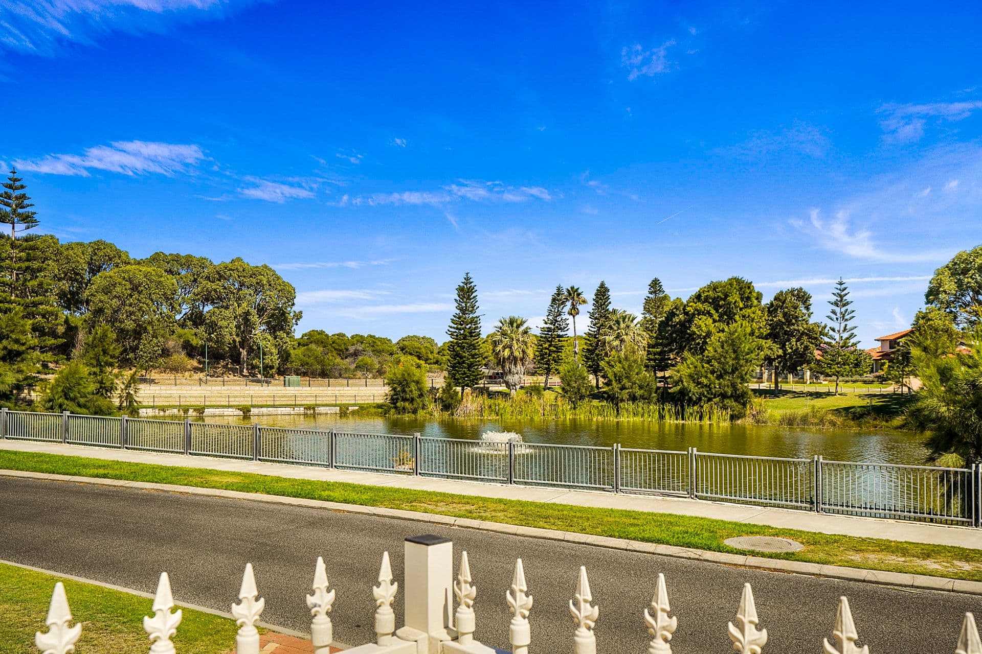 10A Centennial Gardens, Hillarys WA 6025, Hillarys - Image 1
