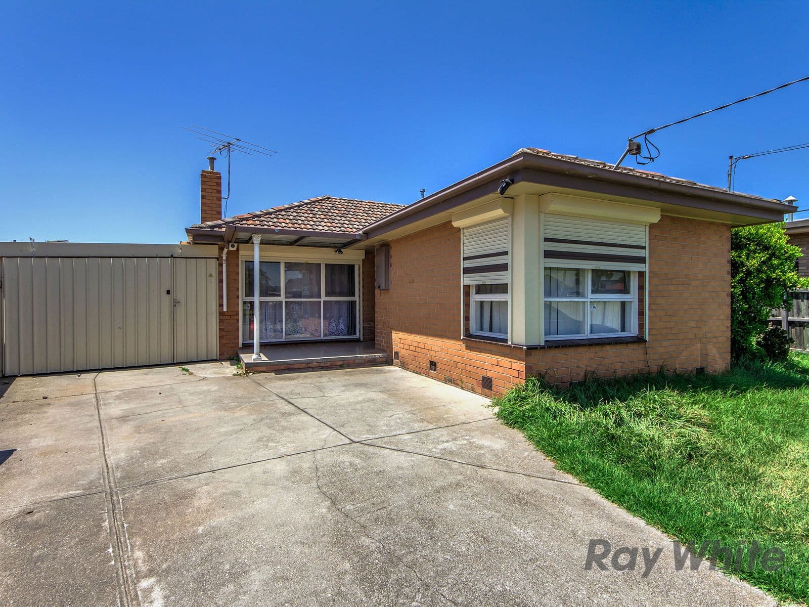 8 Breydon Court, St Albans VIC 3021, St Albans - Image 1