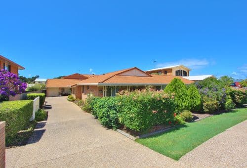 1/13 Lake Street, Laurieton, Laurieton - Image 1
