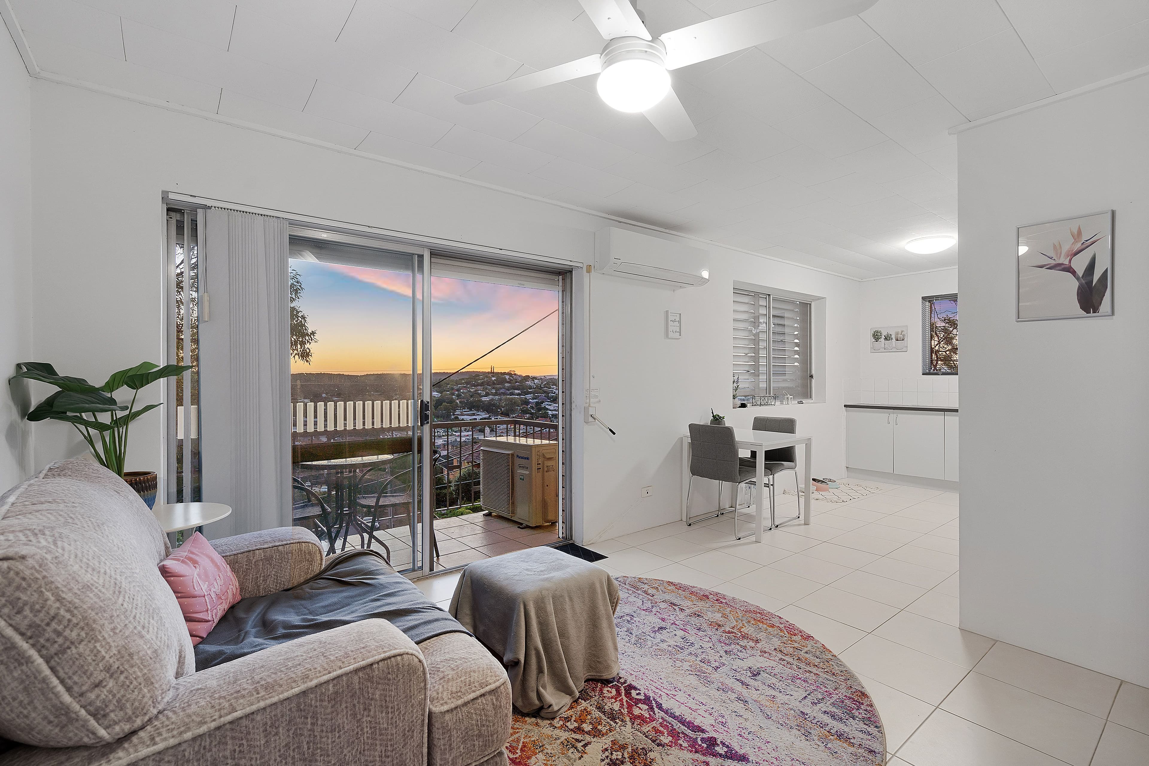 58 Crest Street, Mount Gravatt East QLD 4122, Mount Gravatt East - Image 1