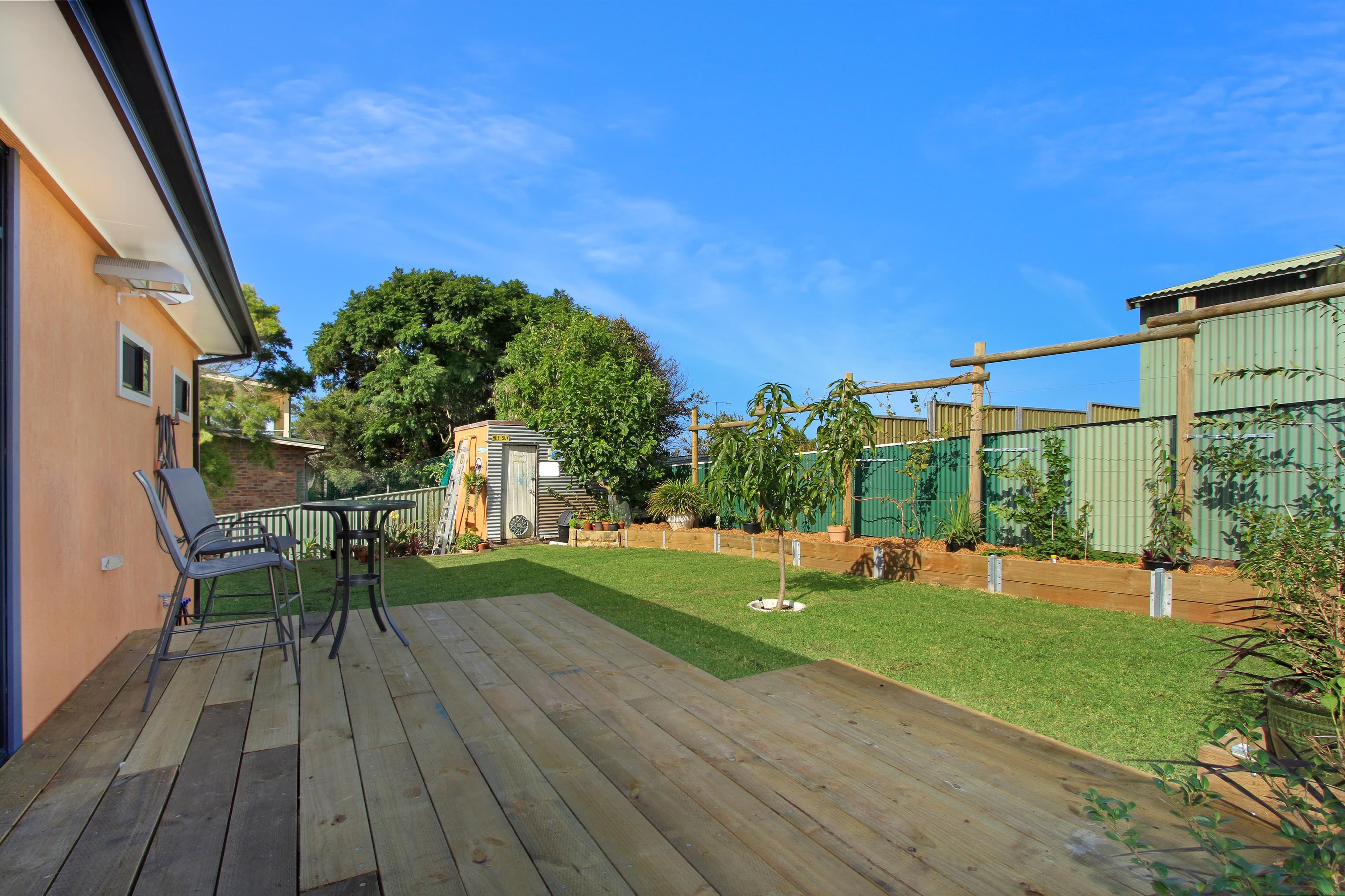31 Kingsley Drive, Lake Heights - Image 1