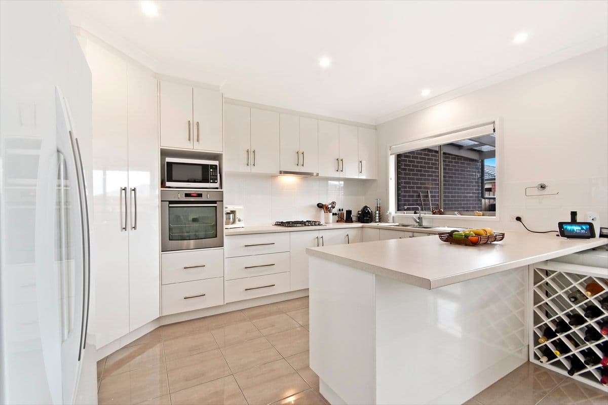 14 Martin Place, WARRNAMBOOL VIC 3280, Warrnambool - Image 1