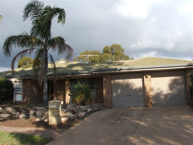 37 Hedgerow Drive, GULFVIEW HEIGHTS SA 5096, Gulfview Heights - Image 1