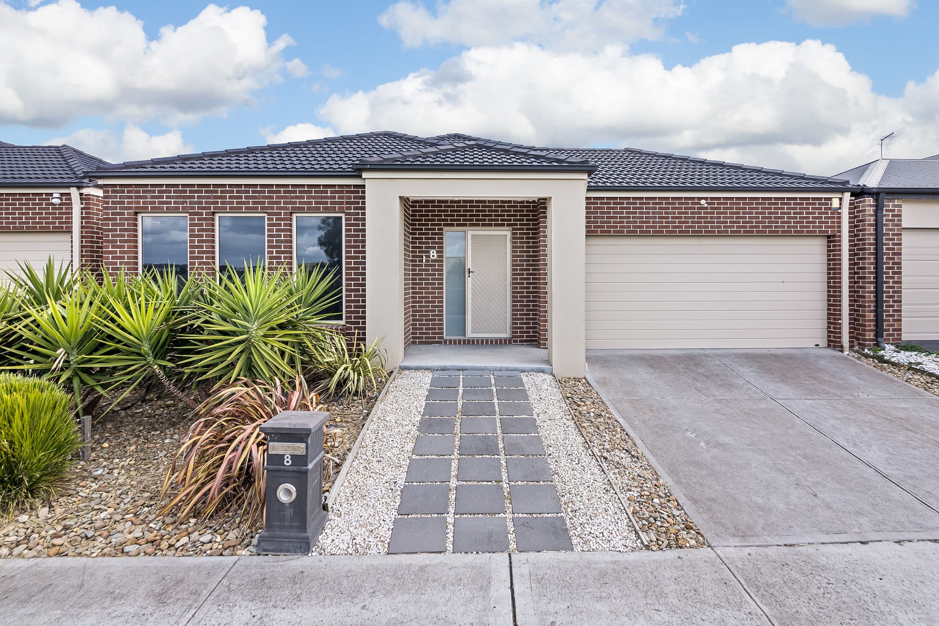 8 Emden Road, Wollert VIC 3750, Wollert - Image 1