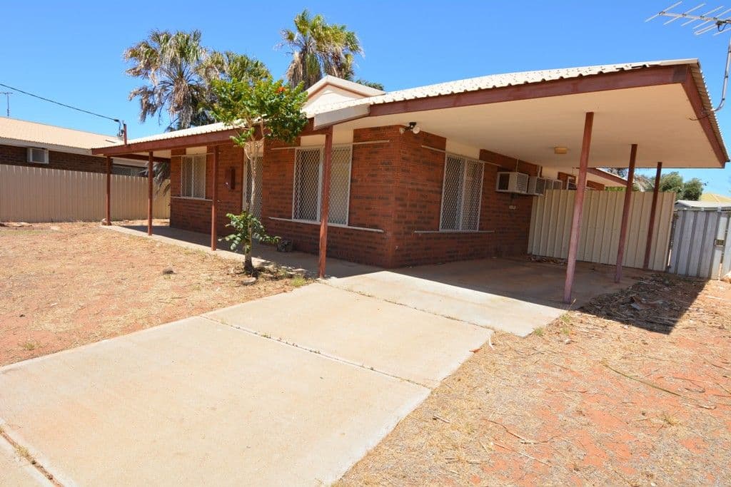 19 Castrini Crescent, Carnarvon WA 6701, Brockman - Image 1