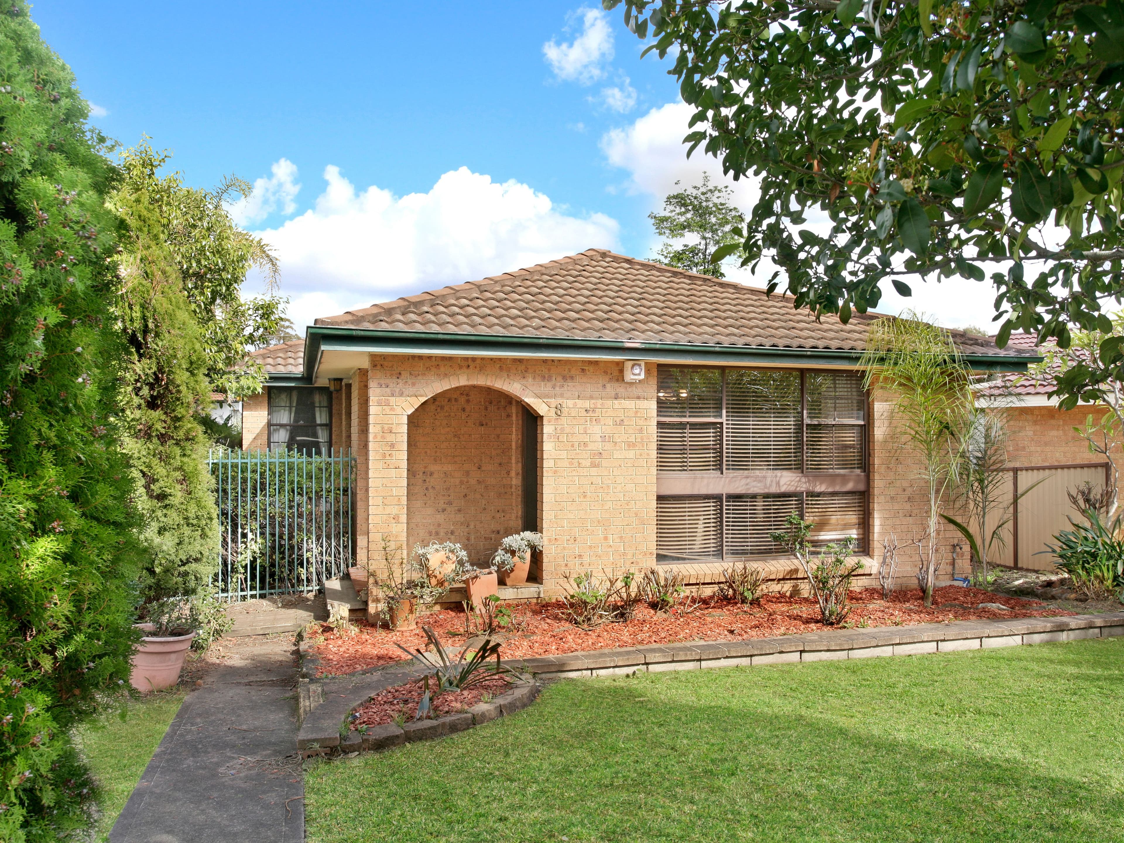 8 Tobruk Place, Bossley Park - Image 1