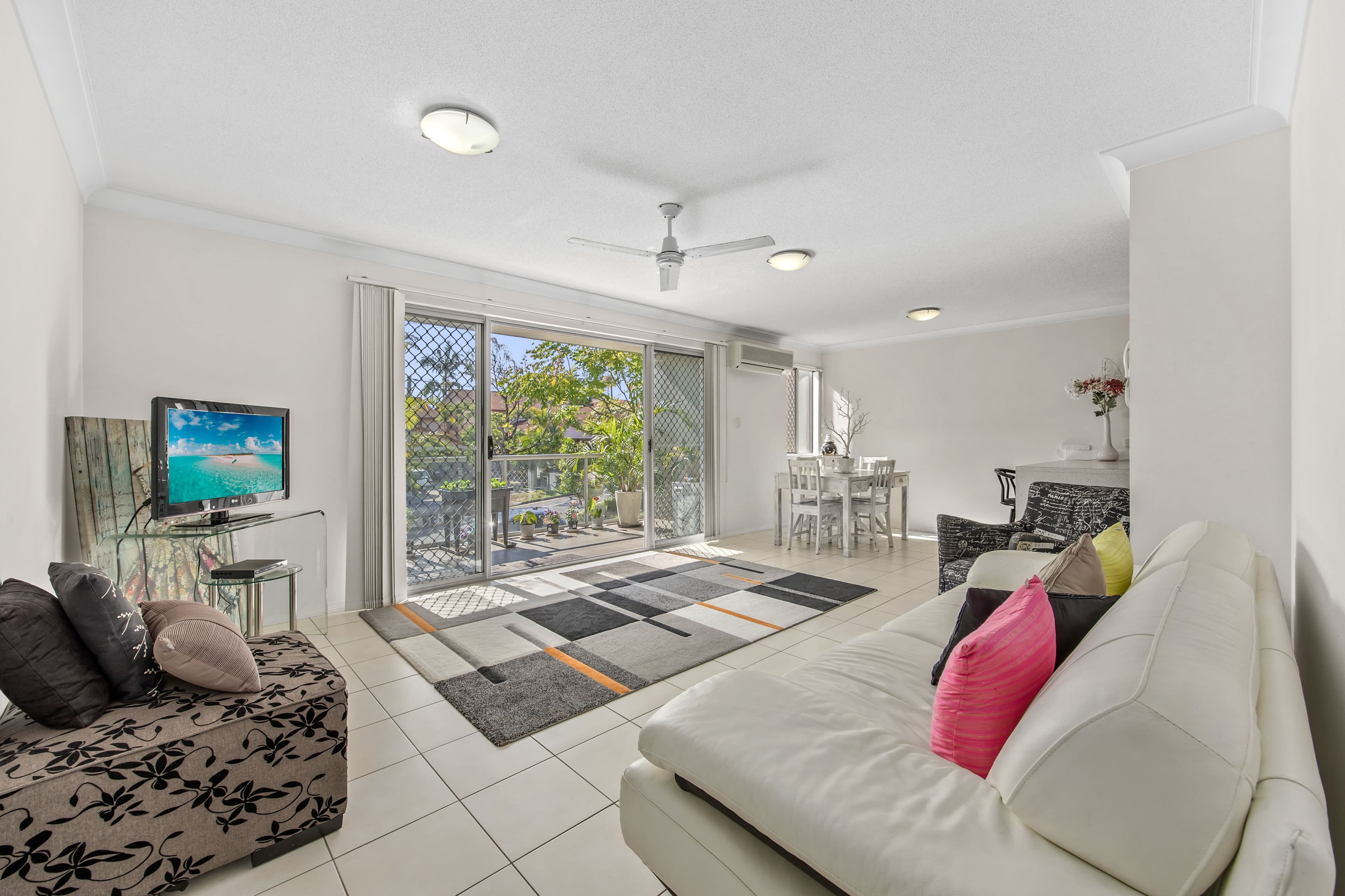 38 Johnston Street, Southport QLD 4215, Southport - Image 1