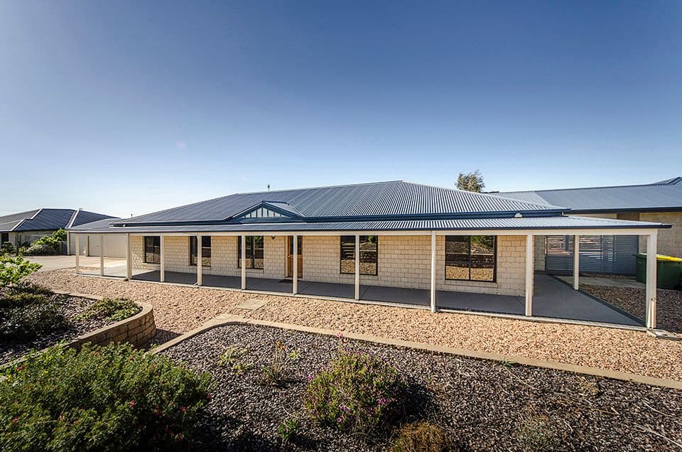 11 Morris Court, COTSWOLD HILLS QLD 4350, Cotswold Hills - Image 1