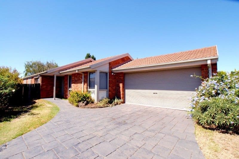 39 Vista Crescent, ROWVILLE VIC 3178, Rowville - Image 1