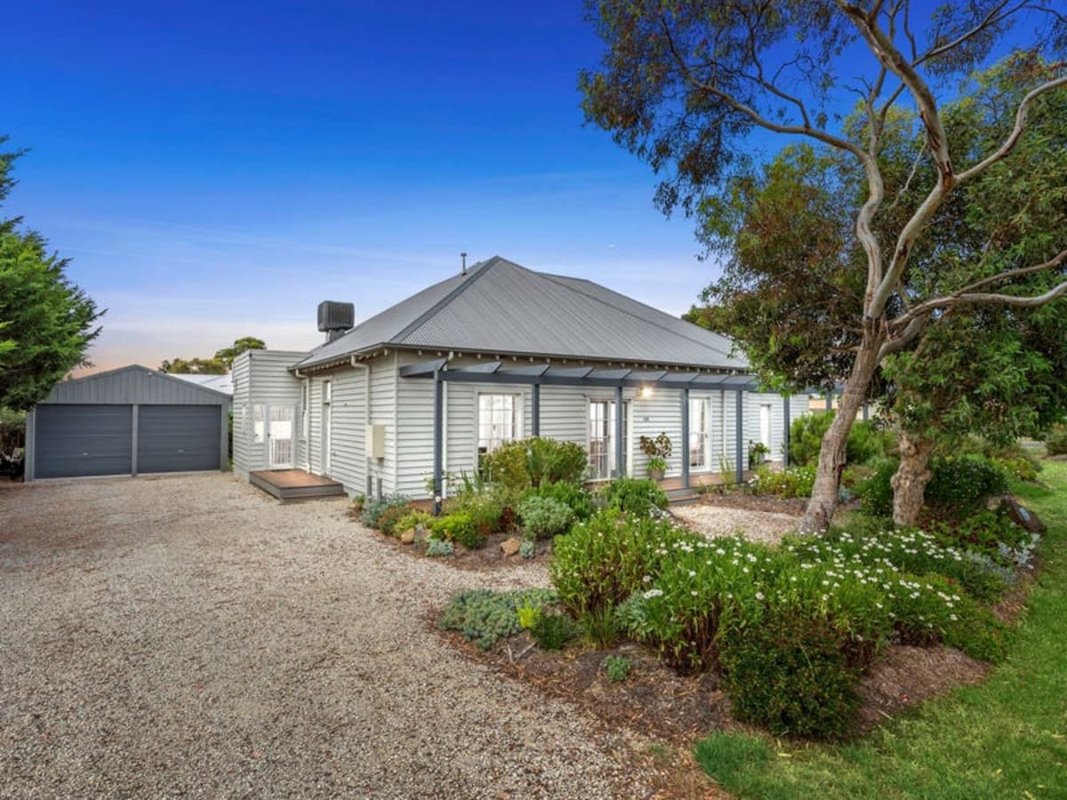 5 Hamilton Place, Mount Waverley, VIC, 3149, Bannockburn - Image 1