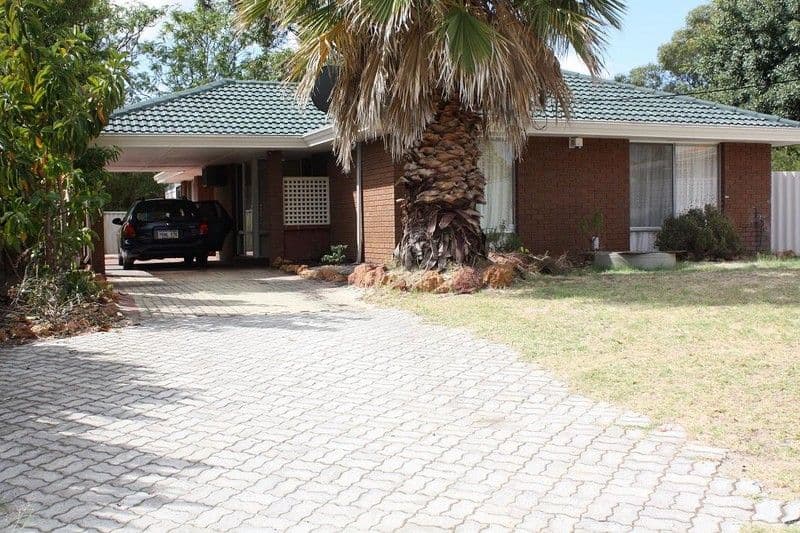 16 Boronia Close, CAMILLO WA 6111, Camillo - Image 1