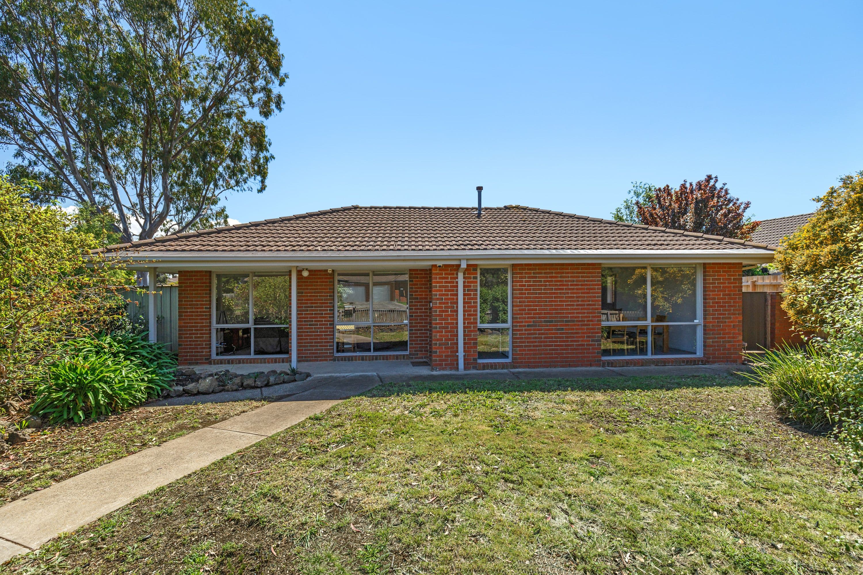 1 Devlin Court, Mill Park VIC 3082, Mill Park - Image 1