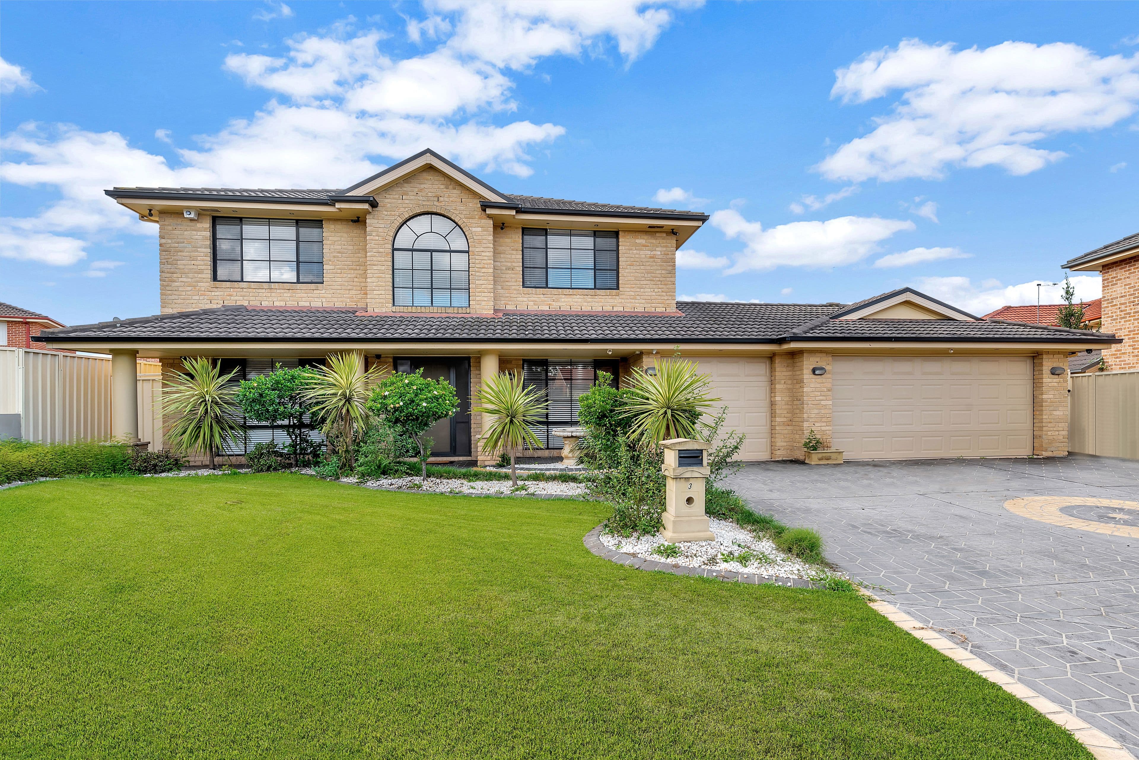 3 Seamans Place, Horningsea Park - Image 1