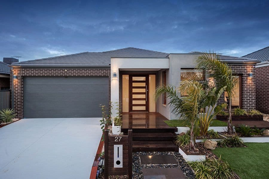 27 Thorngrove Avenue, Craigieburn VIC 3064, Craigieburn - Image 1