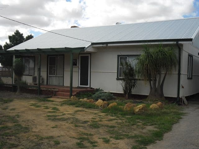 1 Robertson Street, Carnamah WA 6517, Carnamah - Image 1