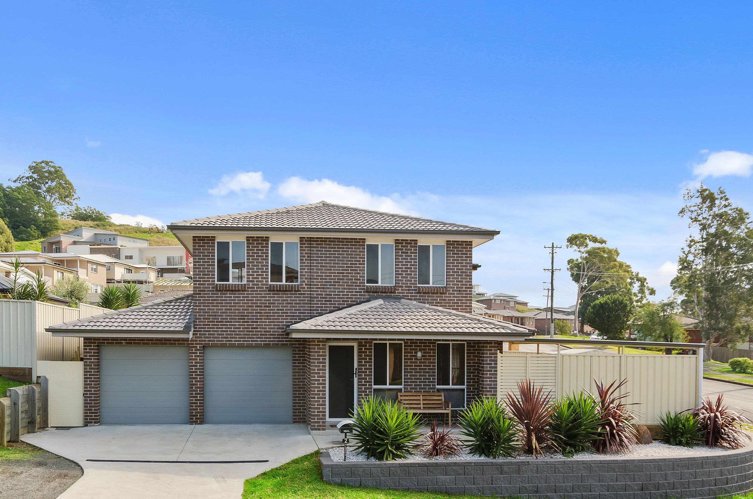 2 Pinnacle Way, Koonawarra - Image 1