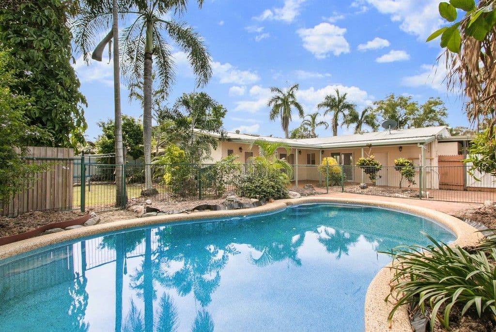 15 Limpet Close, Trinity Beach QLD 4879, Trinity Beach - Image 1