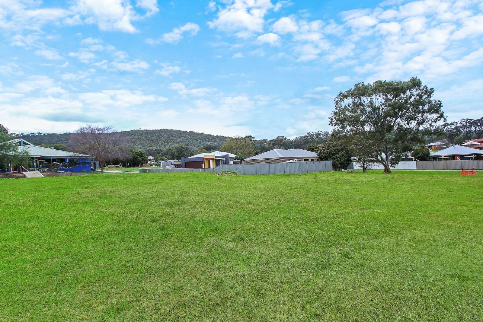 10 Mulga Place, West Albury NSW 2640, West Albury - Image 1