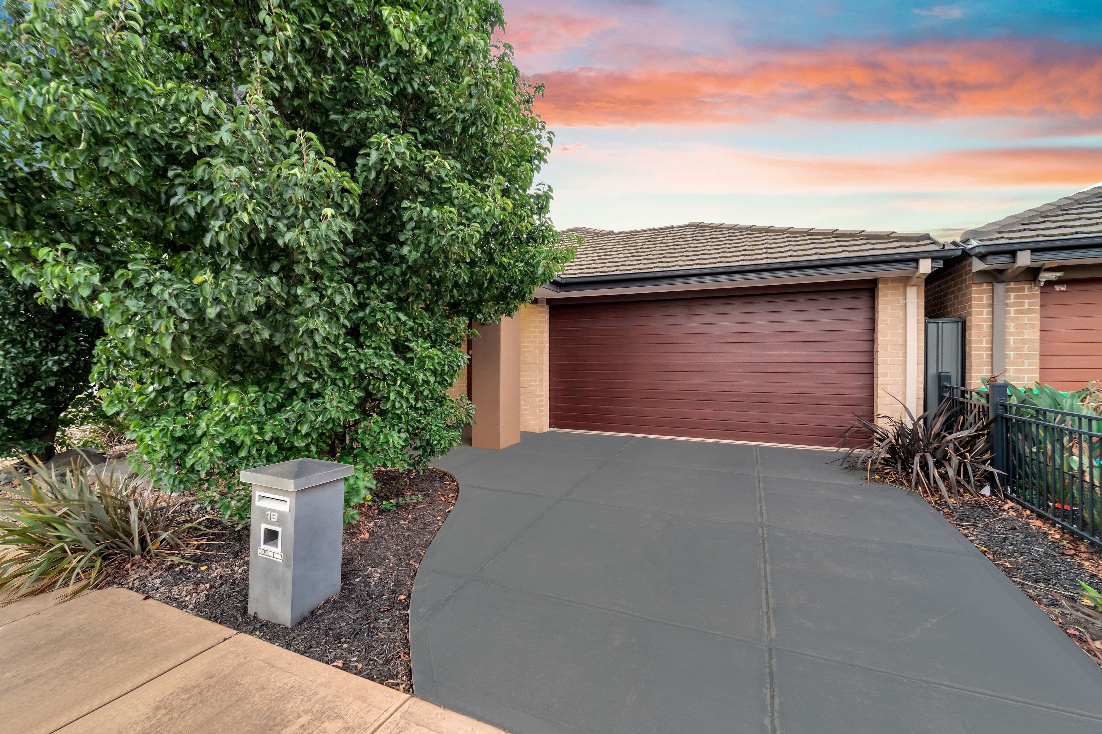 16 Snowsill Circuit, Point Cook VIC 3030, Point Cook - Image 1
