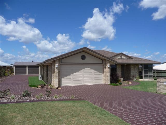 44 Shoesmith Drive, WESTBROOK QLD 4350, Westbrook - Image 1