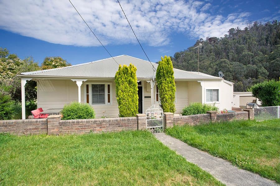 27 Brook Street, Lithgow NSW 2790, Lithgow - Image 1