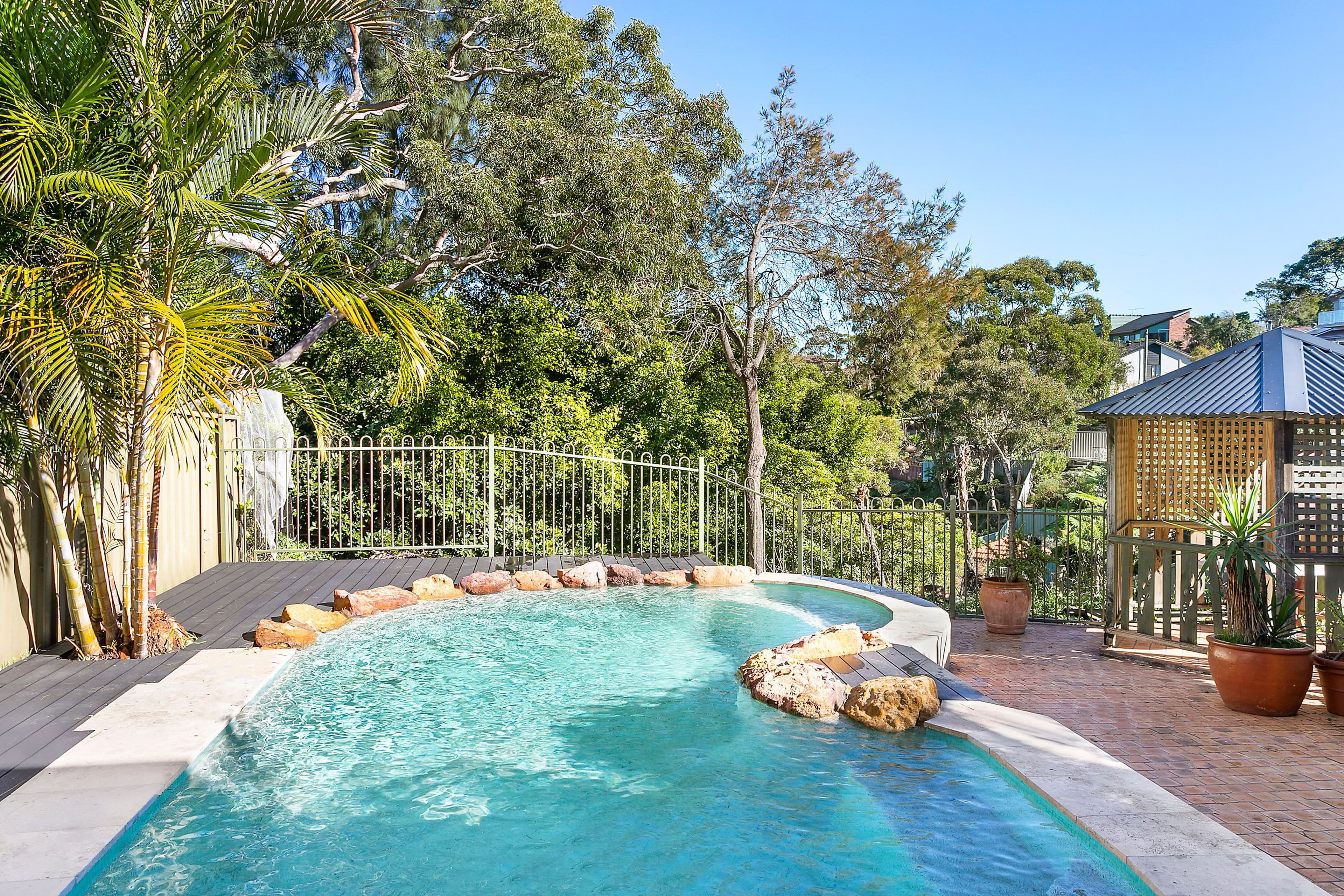 9 Karangi Place, Illawong - Image 1