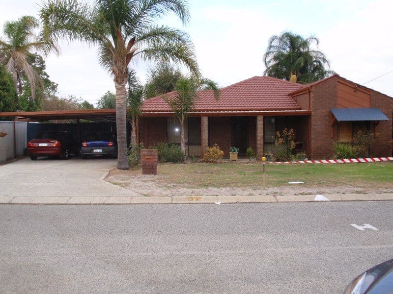 32 Salween Close, BEECHBORO WA 6063, Beechboro - Image 1