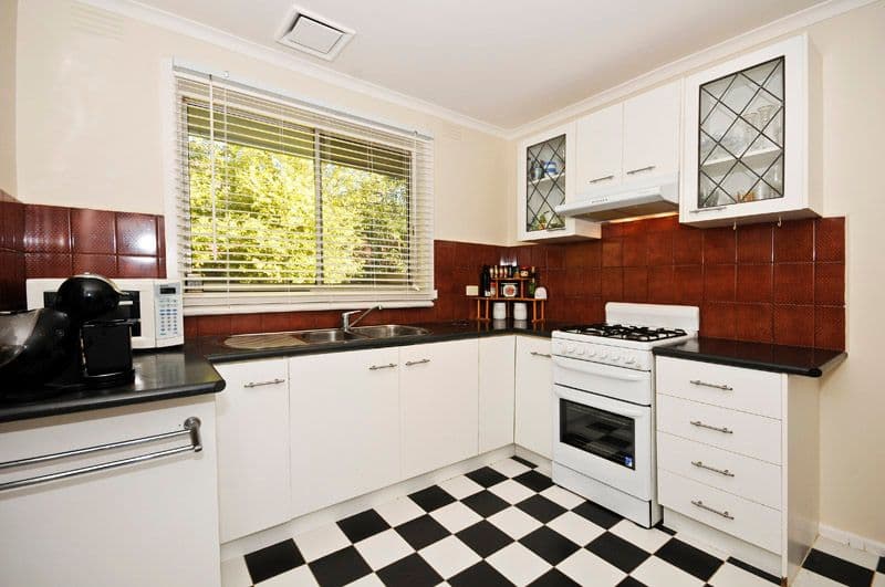 7 Kincumber Drive, CROYDON VIC 3136, Croydon - Image 1