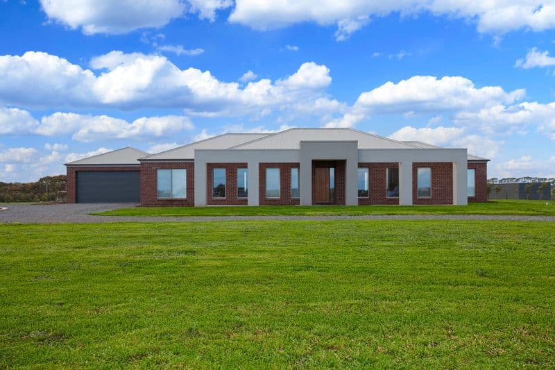 42 Cilmery Crescent, WOODFORD VIC 3281, Woodford - Image 1