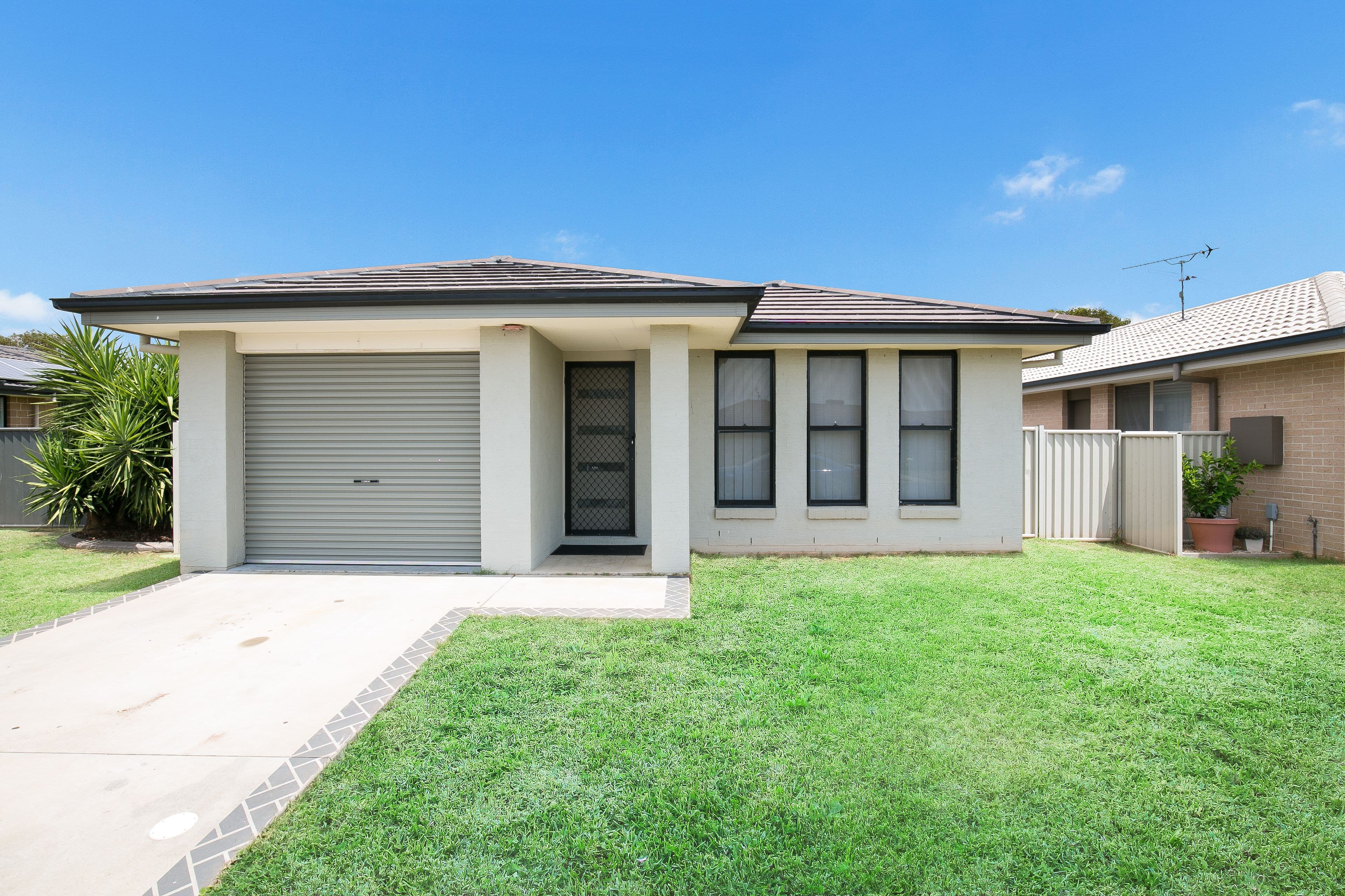 33 Cunningham Street, Westdale - Image 1