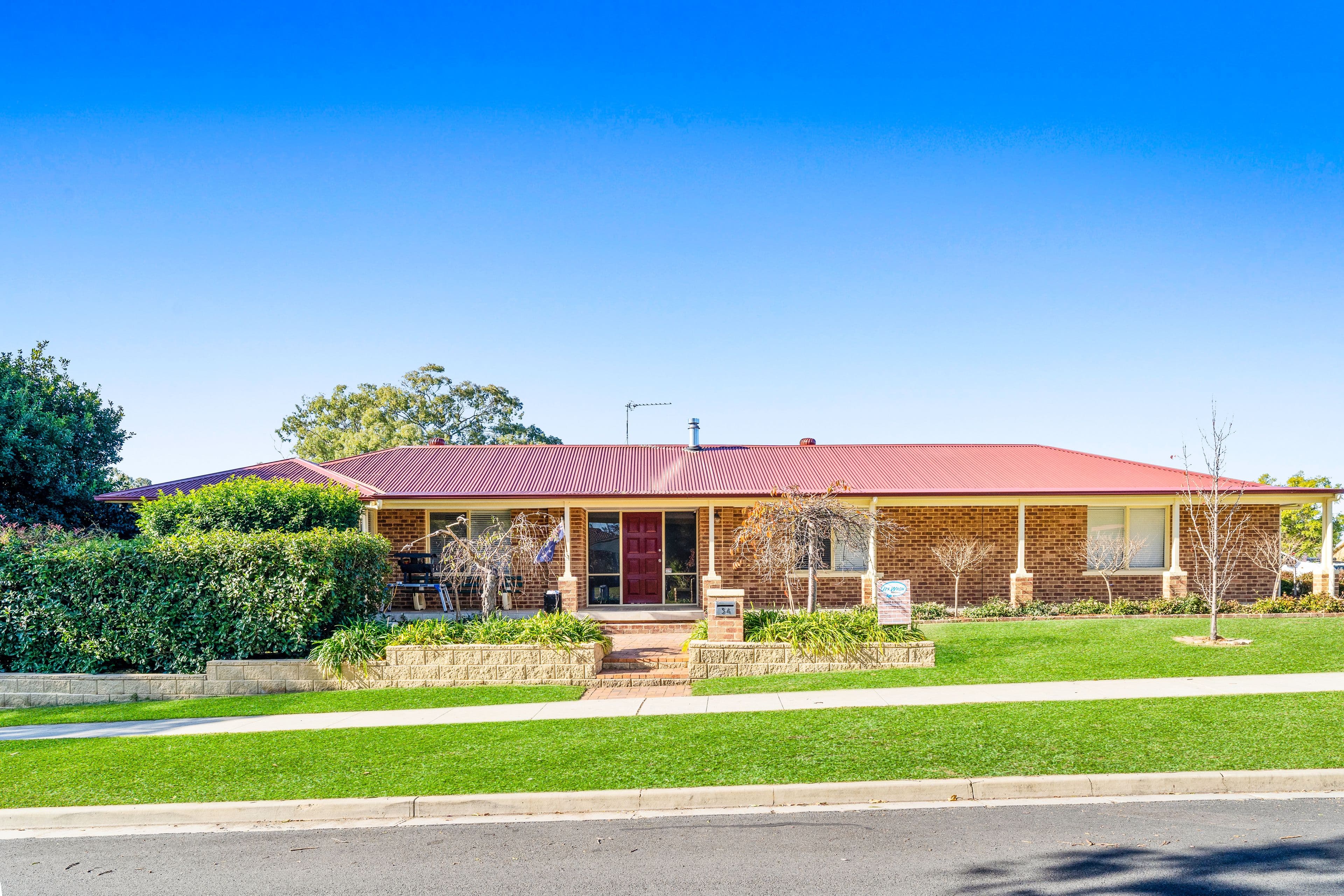 34 Bowman Avenue, Camden South NSW 2570, Camden South - Image 1