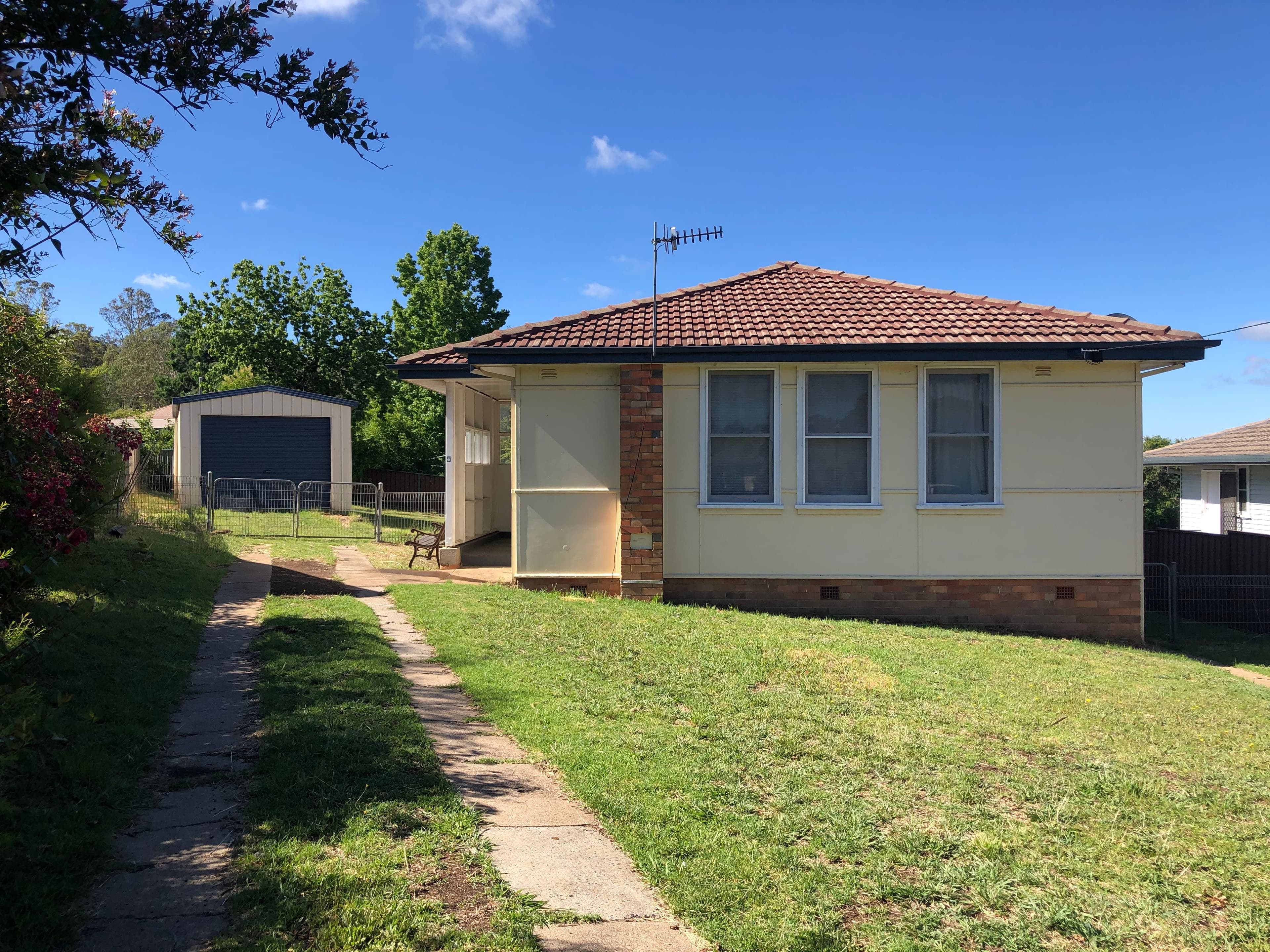 Glen Innes NSW 2370, Glen Innes - Image 1