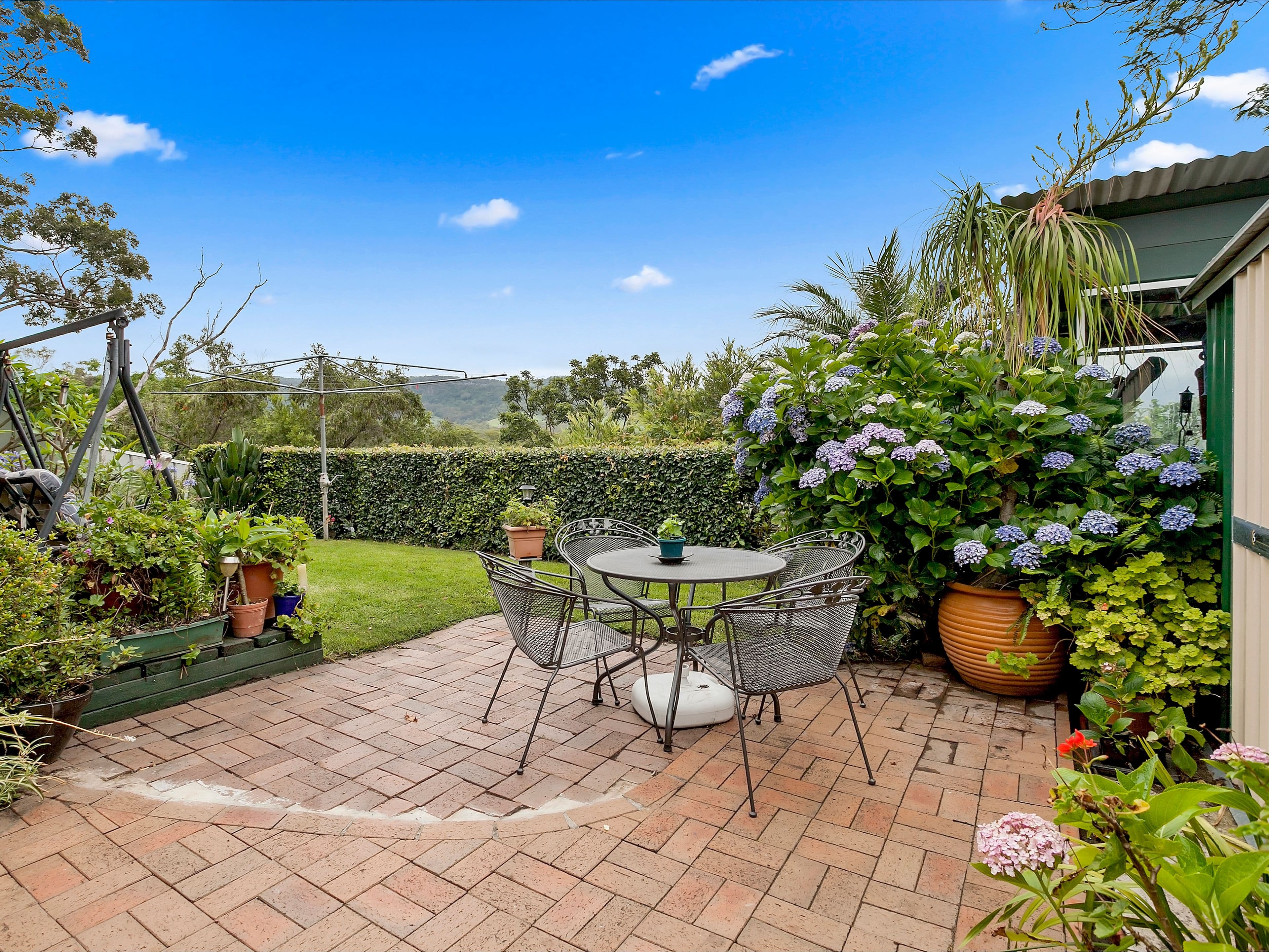 54 Crest Road, Albion Park - Image 1
