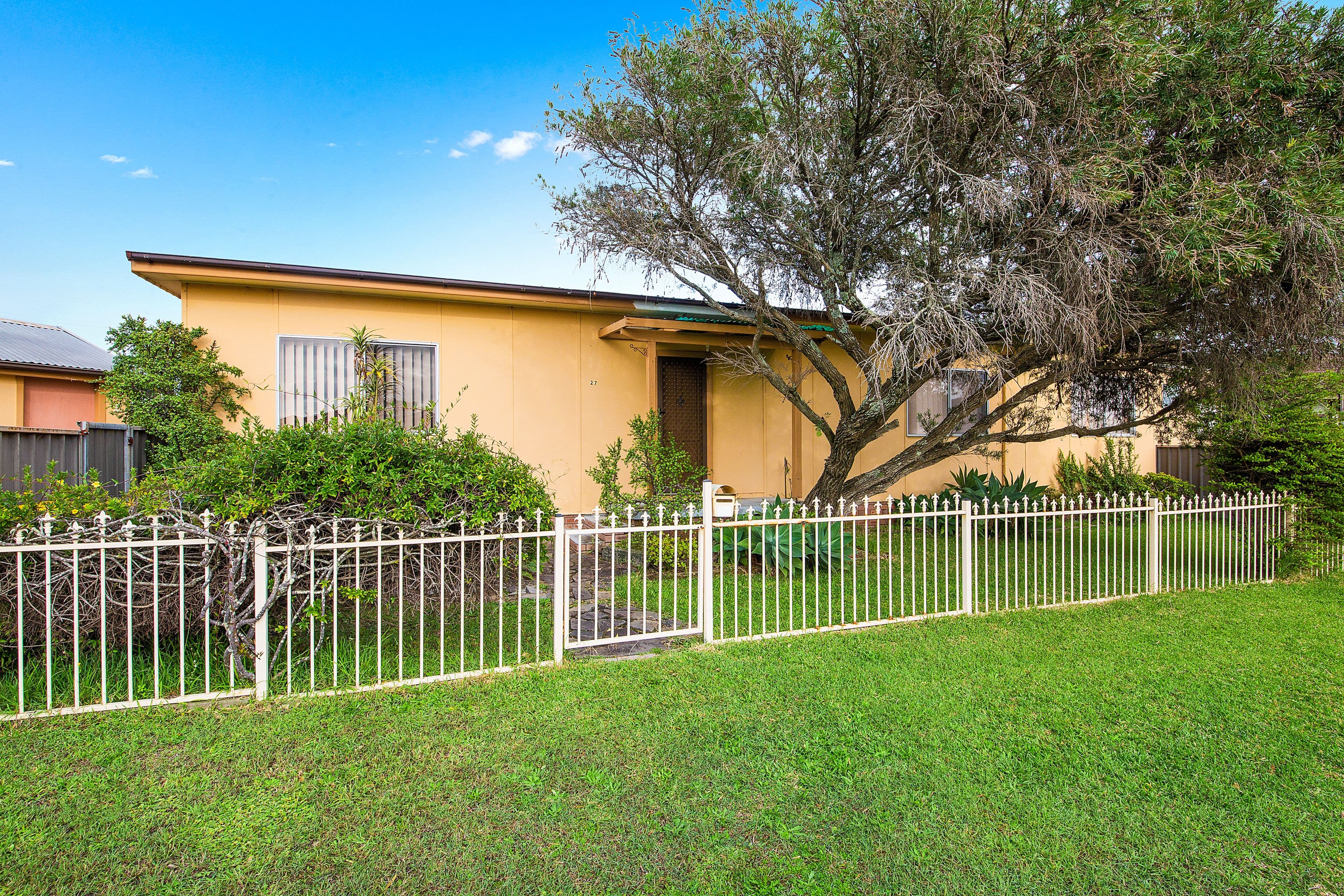 27 Broonarra Street, The Entrance NSW 2261, The Entrance - Image 1