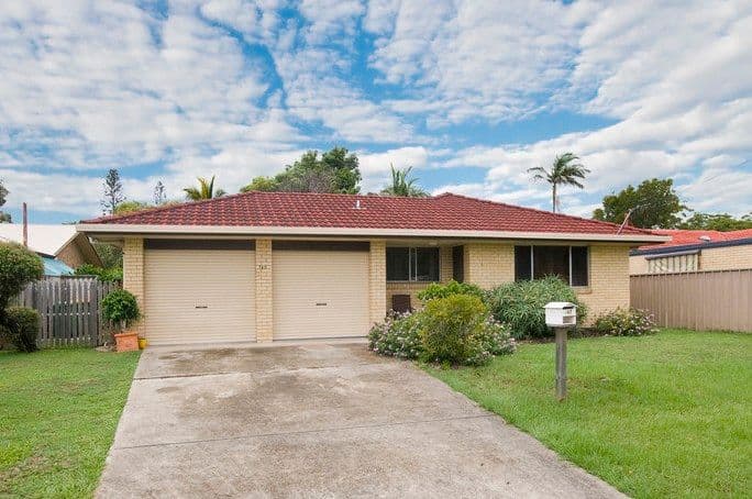 247 Mallawa Drive, PALM BEACH QLD 4221, Palm Beach - Image 1