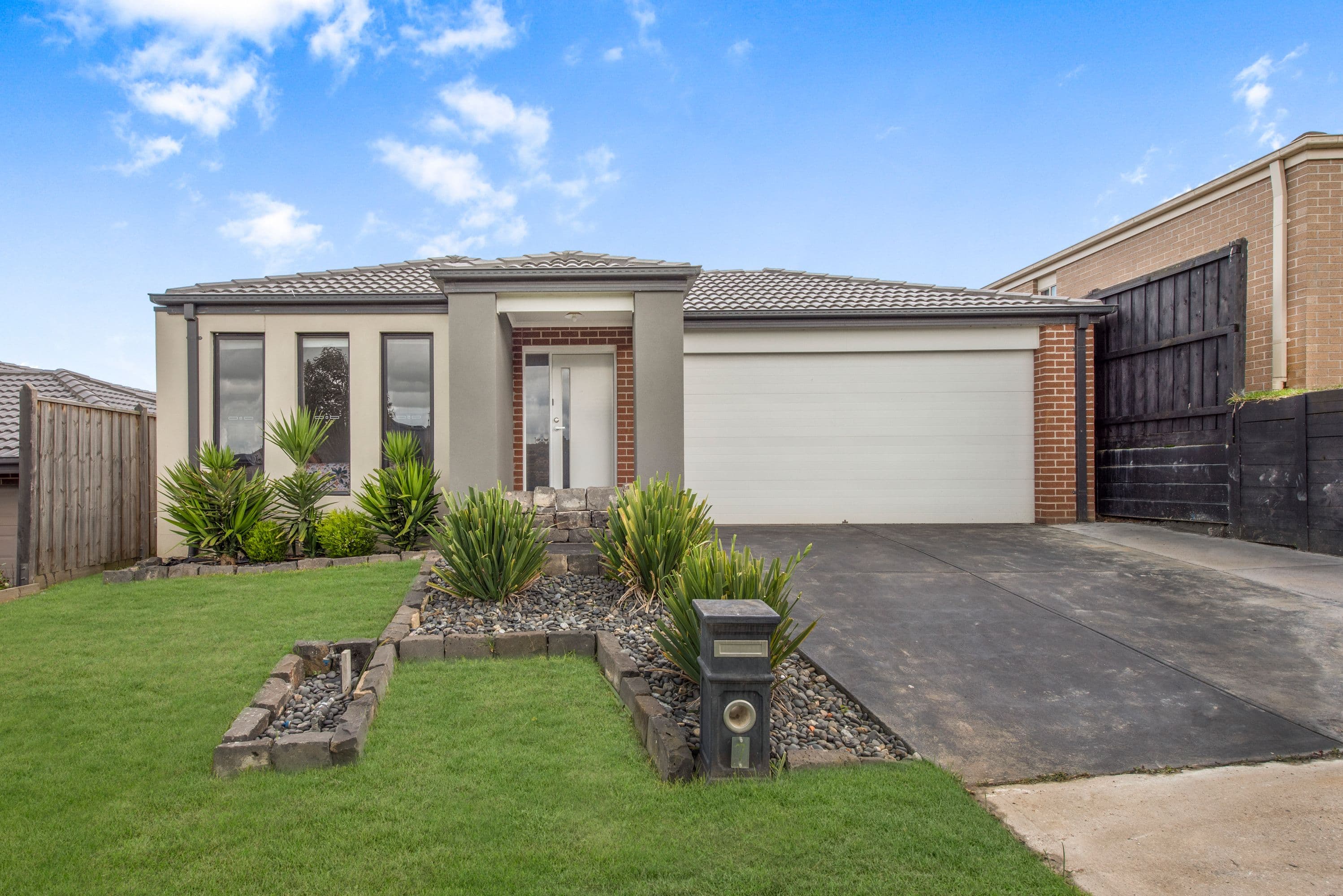 7 Summit Drive, Pakenham VIC 3810, Pakenham - Image 1