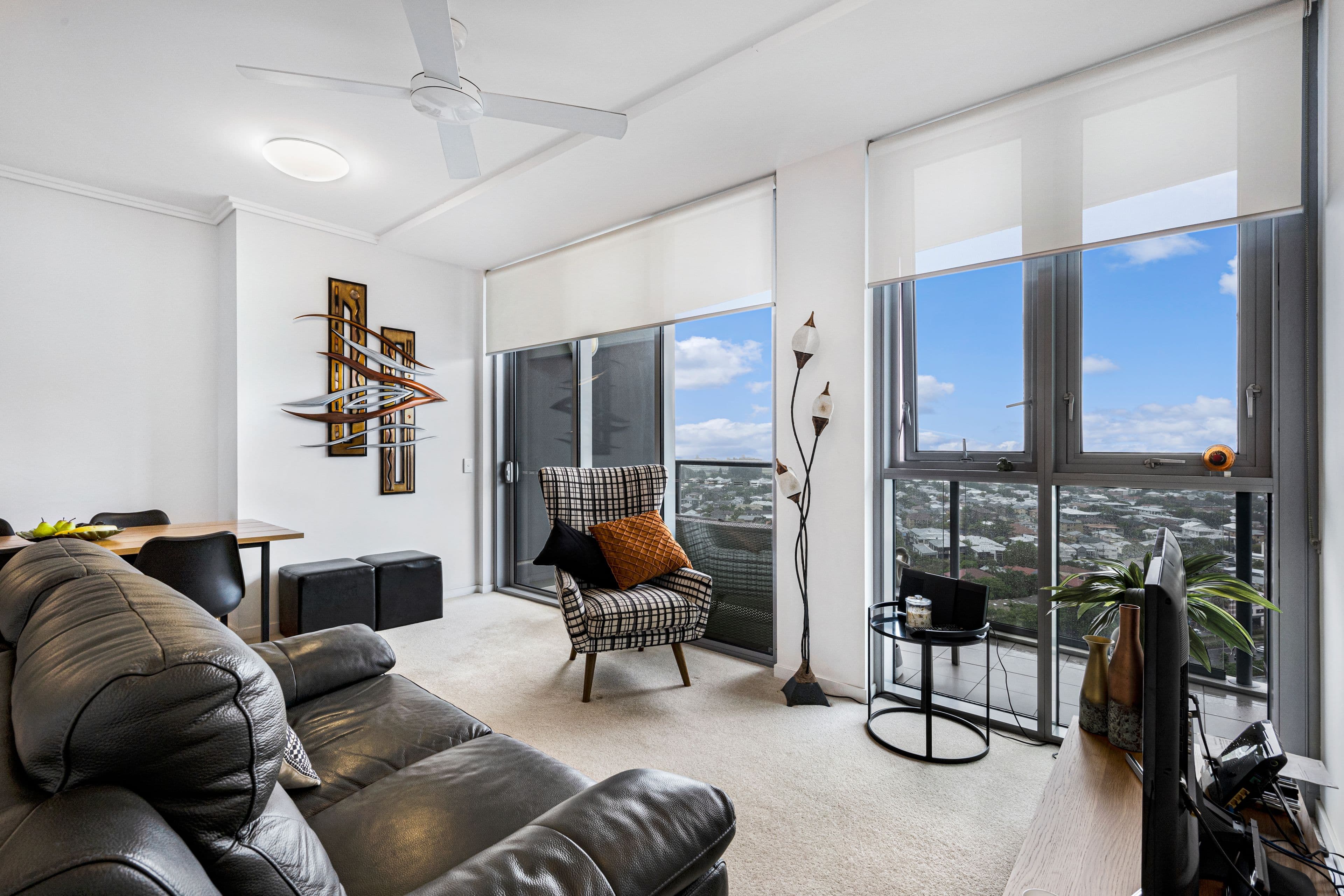8 Harbour Road, Hamilton QLD 4007, Hamilton - Image 1
