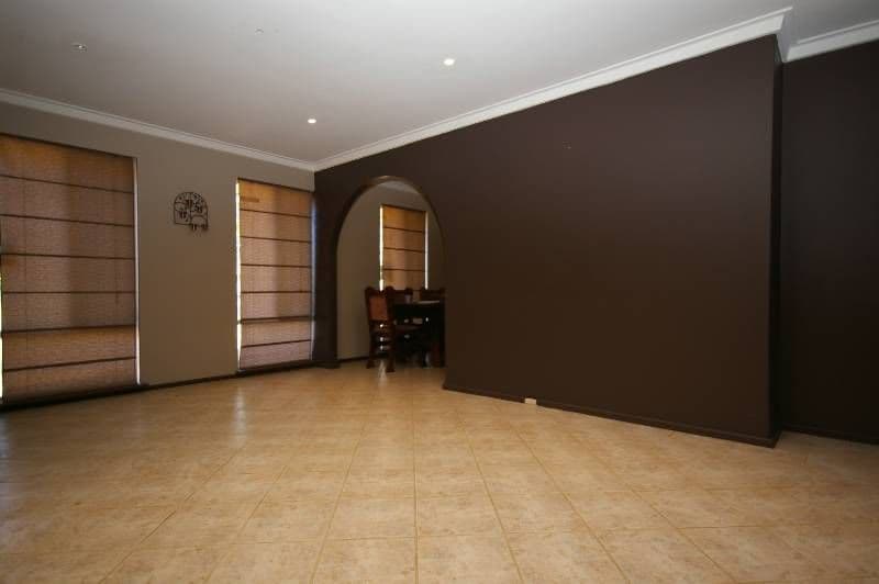 39 Amberton Avenue, GIRRAWHEEN WA 6064, Girrawheen - Image 1